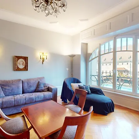 Le Saint Nicolas Στρασβούργο